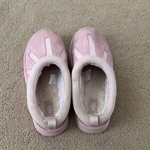 UGG Kids Blush Slippers